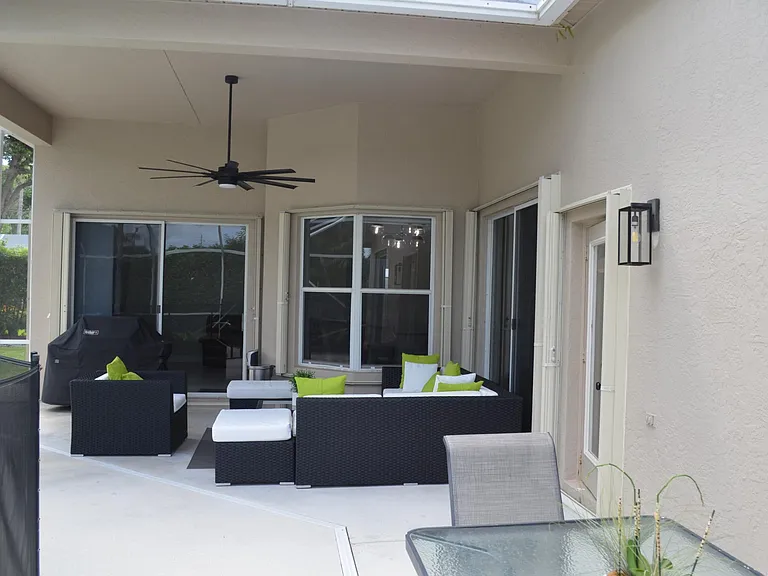9242 Olmstead Dr — Photo 28