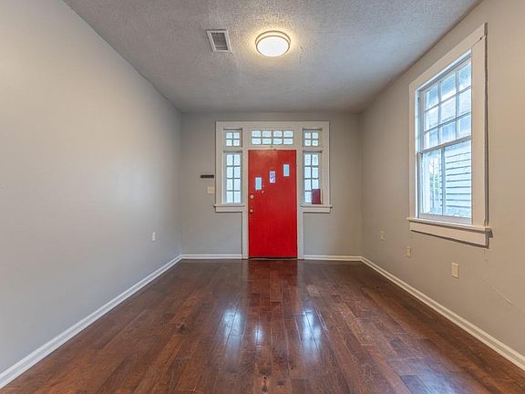 4th image of 2428-30 Saint Bernard Ave
