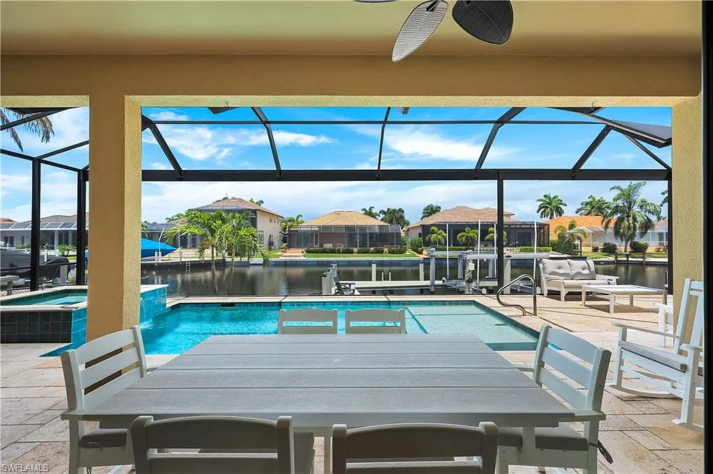 4 bed, 3.0 bath, 2046 sqft, $18,000 — Photo 2