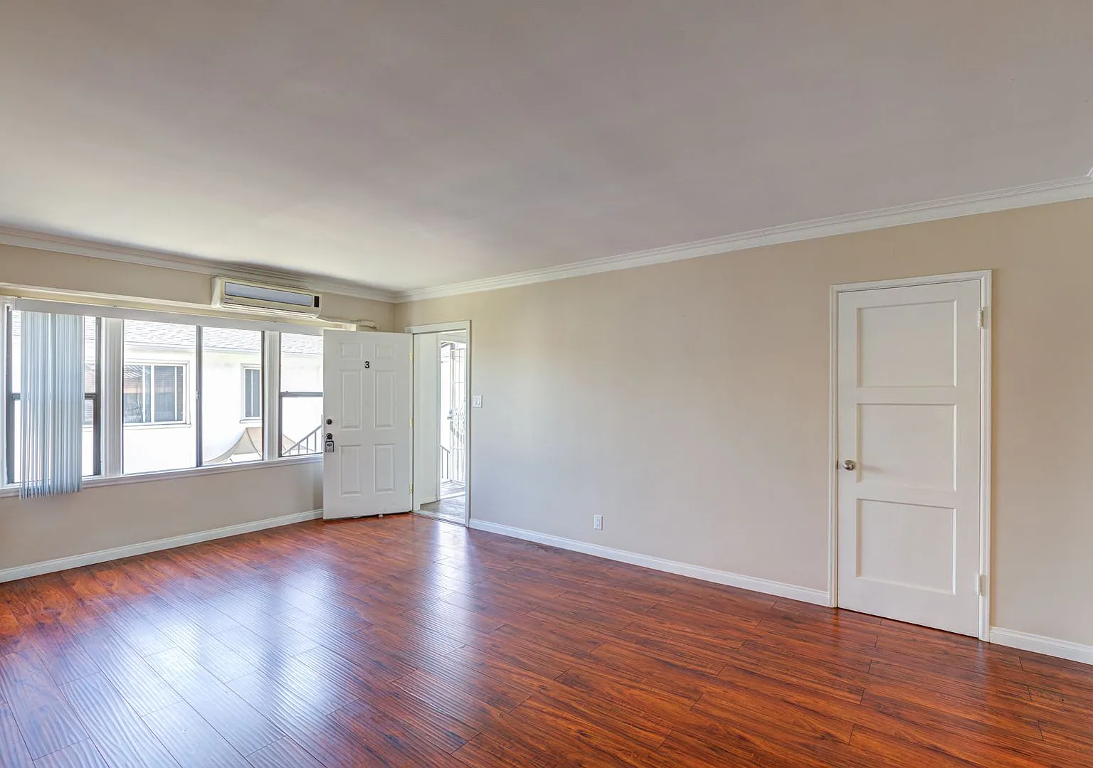 Plymouth Residences — Photo 2