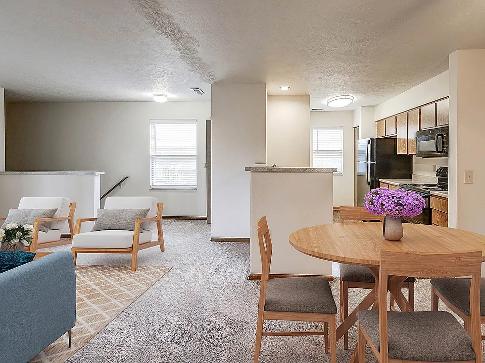Living & Dining Area