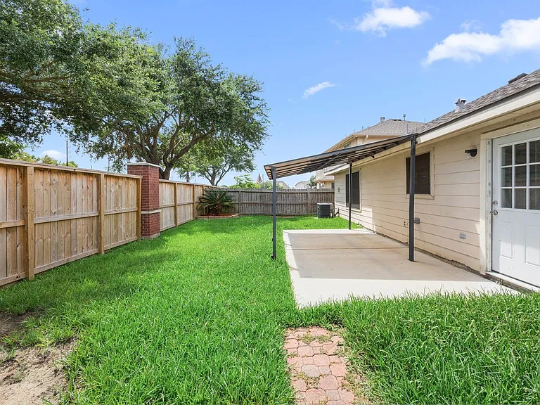 3639 John Hancock Ln — Photo 16