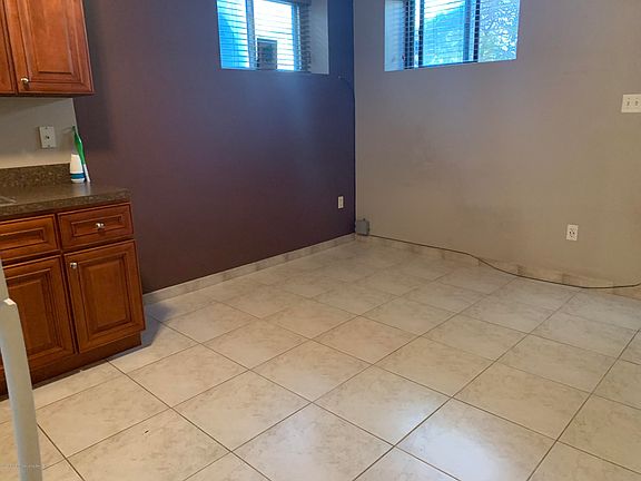 5th image of 45 Perona Ln
