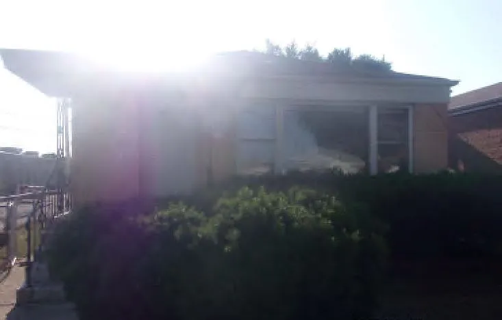 14534 S Hoxie Ave photo 1