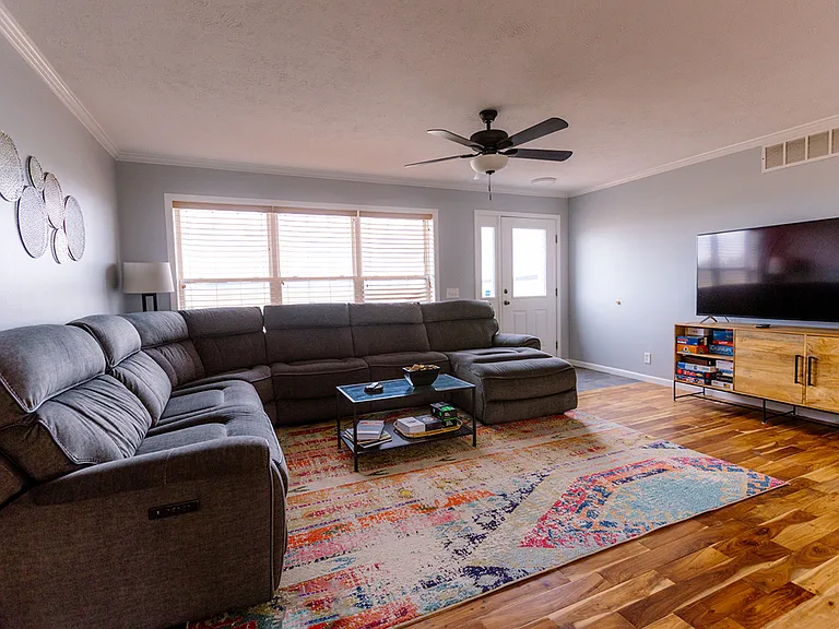 842 Sombrero Rd — Photo 71
