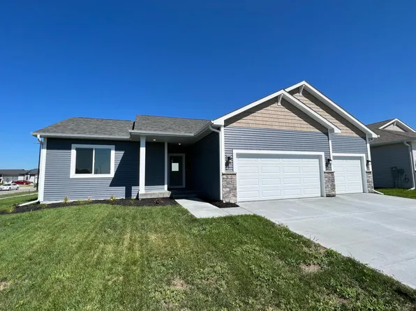 636 Ellston Ave, Ames, IA 50014