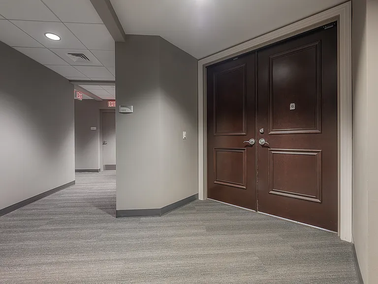 1209 E Cumberland Ave #1002 — Photo 39