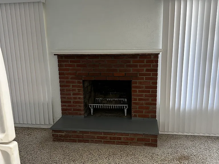 111 Riverview Dr S #A — Photo 9