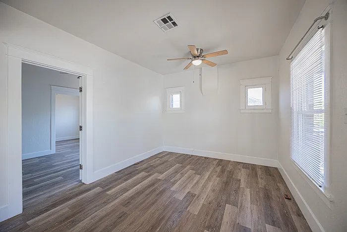 831 N 10th St — Photo 5