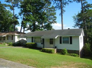 39 Purdue Cir, Little Rock, AR 72204