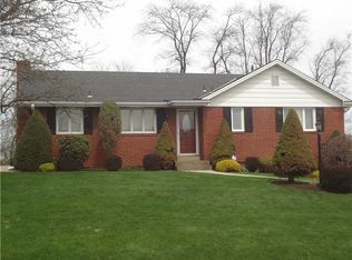 225 Ranger Dr, Pittsburgh, PA 15236