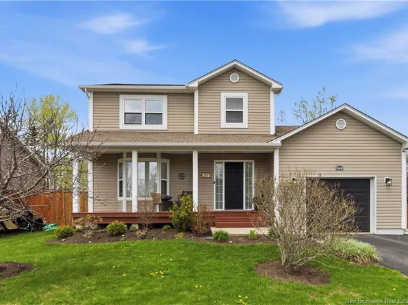 315 Maplehurst Dr, Moncton, NB E1G 0E6