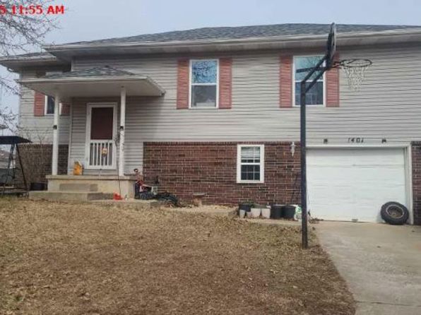 1401 W Daniels St, Ozark, MO 65721