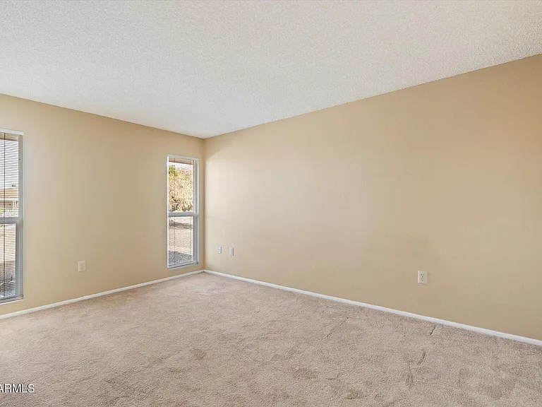 10528 W Tumblewood Dr — Photo 11