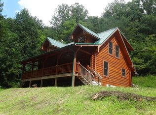 592 Sheeprock Cove Rd, Whittier, NC 28789