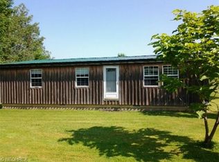 5591 Caine Rd, Pierpont, OH 44082