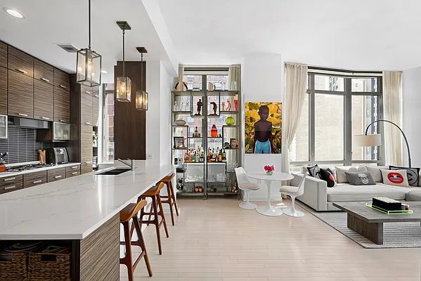 Sold by Compass | media 2