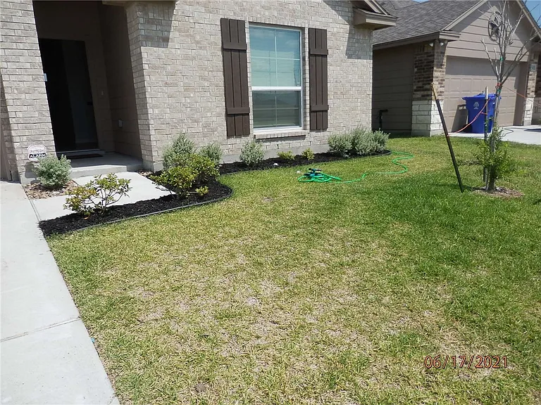 7505 Loyd Neal — Photo 2