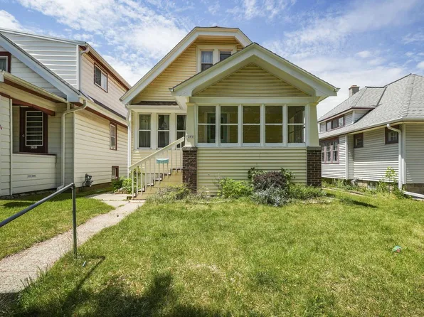 1201 South 75th STREET, West Allis, WI 53214
