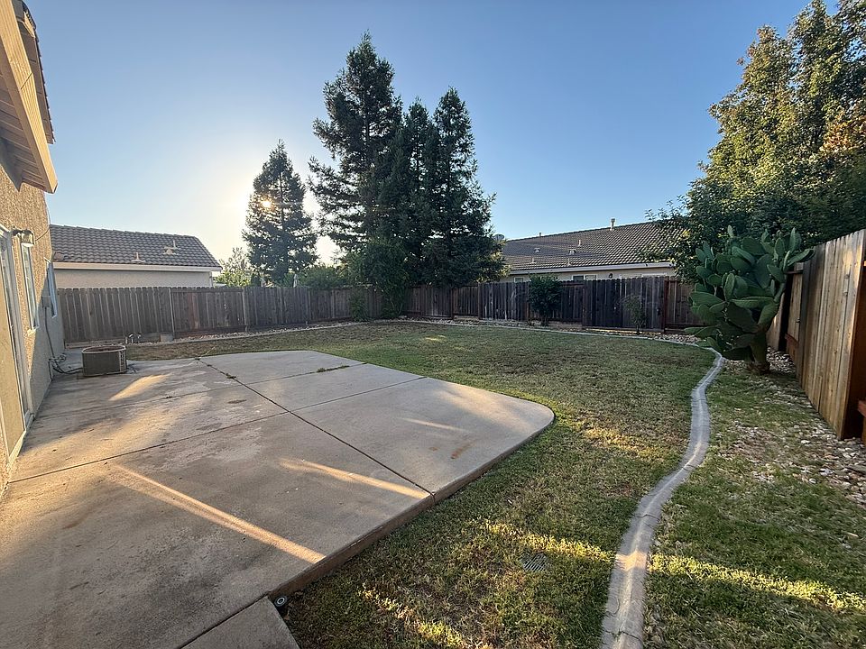 1st image of 9962 Tarzo Way
