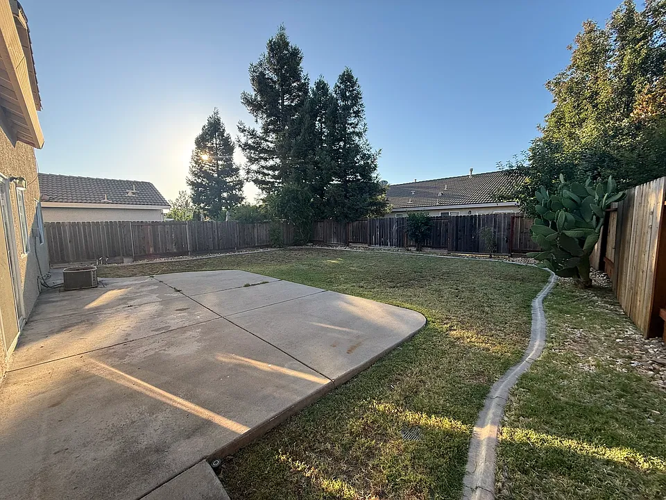 9962 Tarzo Way