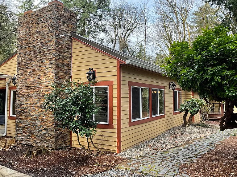 2919 SW Upper Dr — Photo 31
