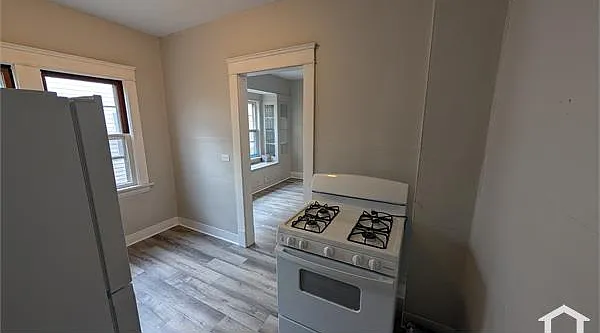 2787 E 127th St #2 — Photo 1