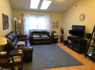 136 Smithfield Ct, Basking Ridge, NJ 07920