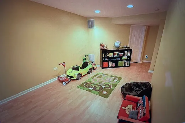 382 Vaughn Cir — Photo 20