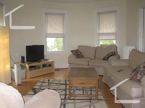 198 Rawson Rd #3 Photo 1