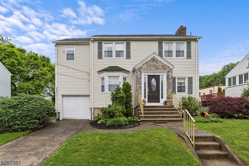 111 Dumont Ave, Clifton, NJ 07013 Zillow