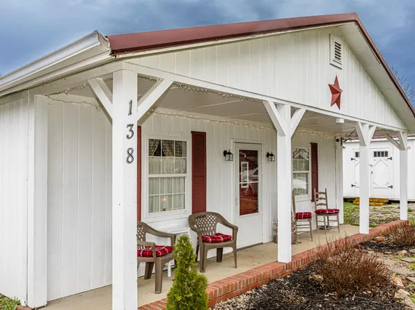 138 Blake Ln, Berry, KY 41003