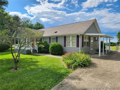 5818 E Rolling Meadows Drive, Pekin, IN, 47165