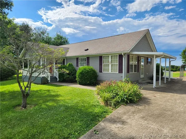5818 E Rolling Meadows Drive, Pekin, IN 47165