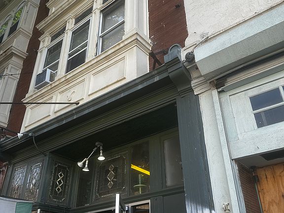 2nd image of 615 E Passyunk Ave #3