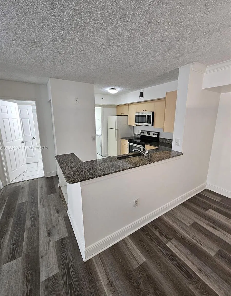 Aventine At Miramar Condo — Photo 4
