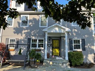 1615 S Monroe St, Arlington, VA 22204