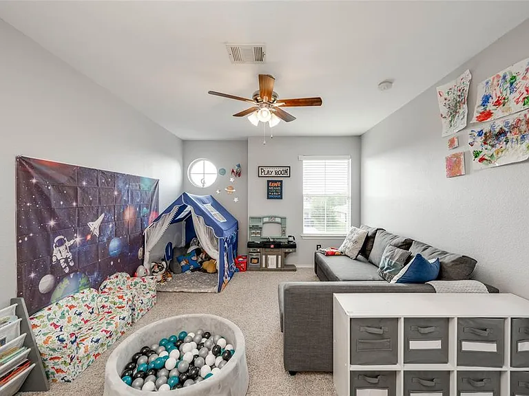 12221 Buzz Schneider Ln — Photo 26