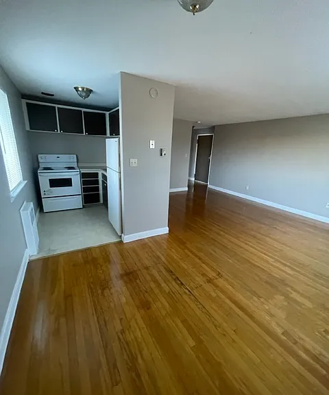493 Tolland St #D11 — Photo 4