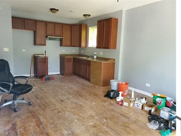 1255 S Kolin Ave APT 2, Chicago, IL 60623