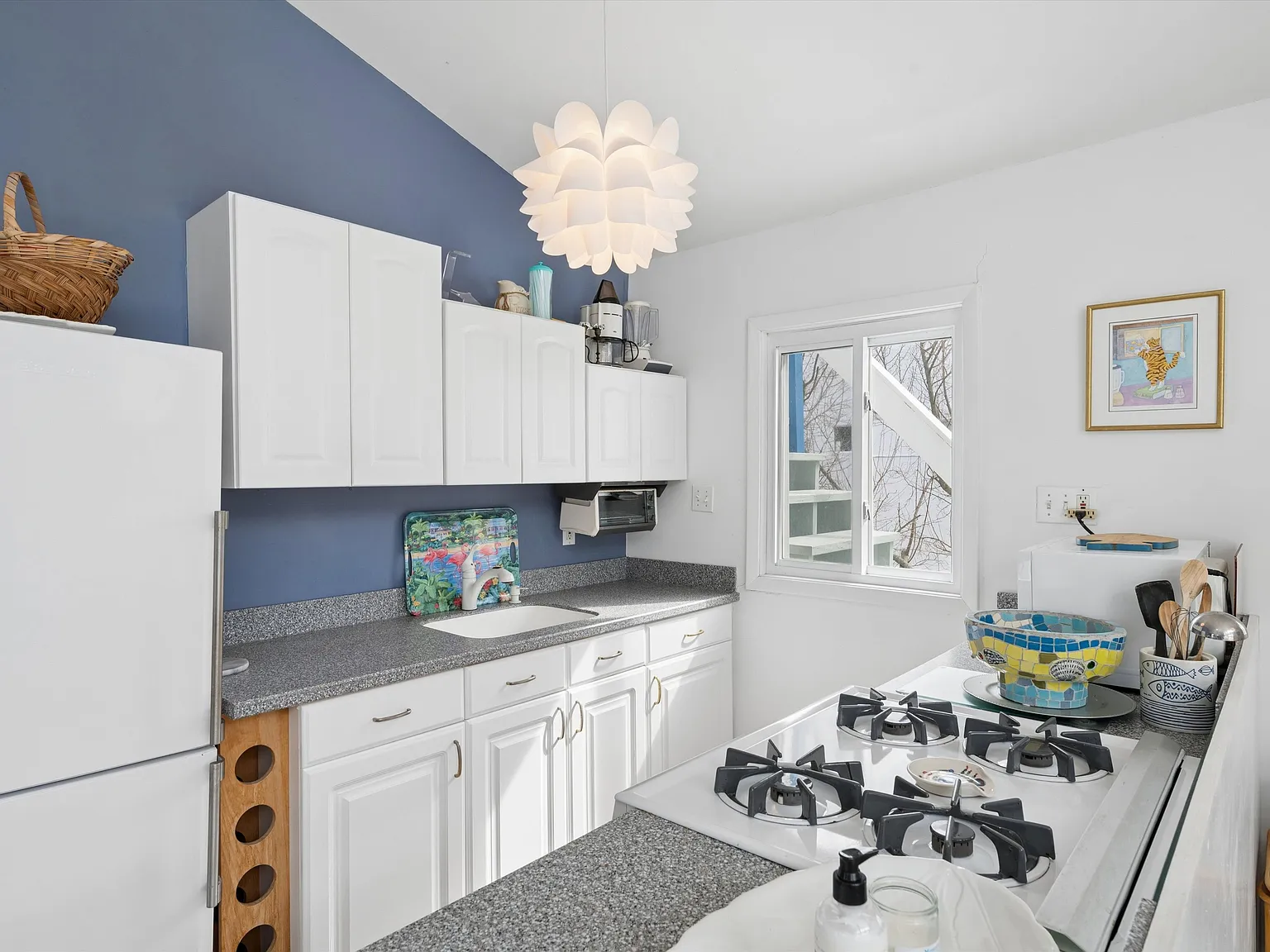 Cottage by the Sea — Photo 4