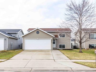 3013 32nd Ave S, Moorhead, MN, 56560