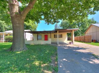 919 W Comanche St #921, Norman, OK 73069