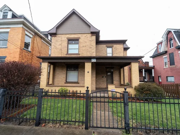 504 S Pittsburgh St, Connellsville, PA 15425