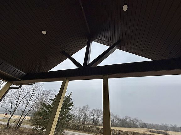 5th image of 3186 Jett Rd