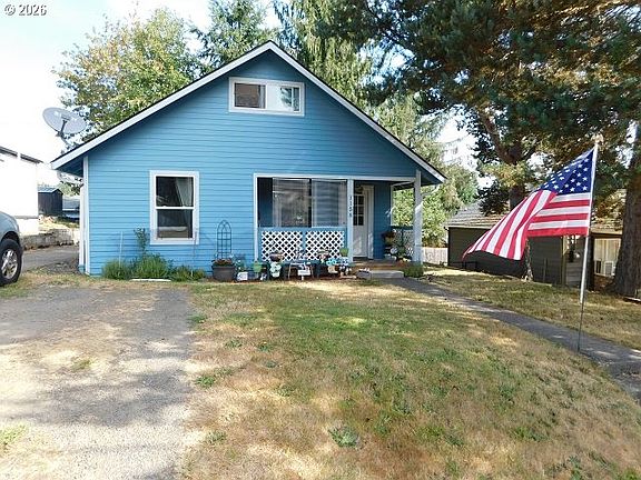 2nd image of 1158 Bridge St