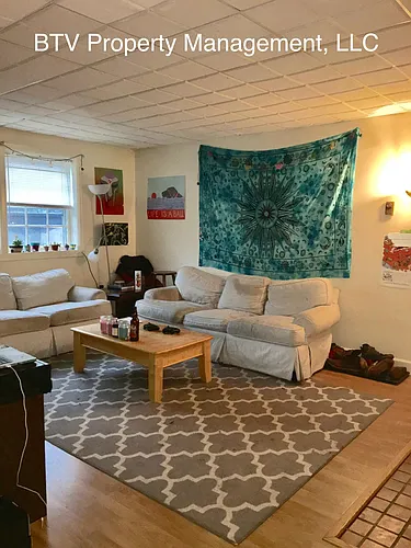 360 College St #3 Photo 1