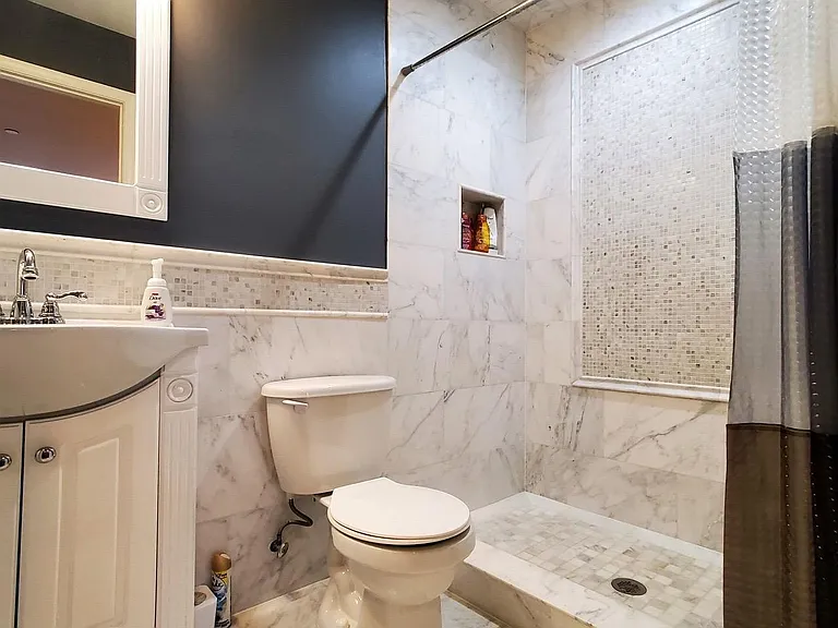1353 Cunat Ct #2B — Photo 14