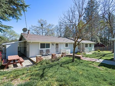 24980 N Canyon Way, Colfax, CA, 95713