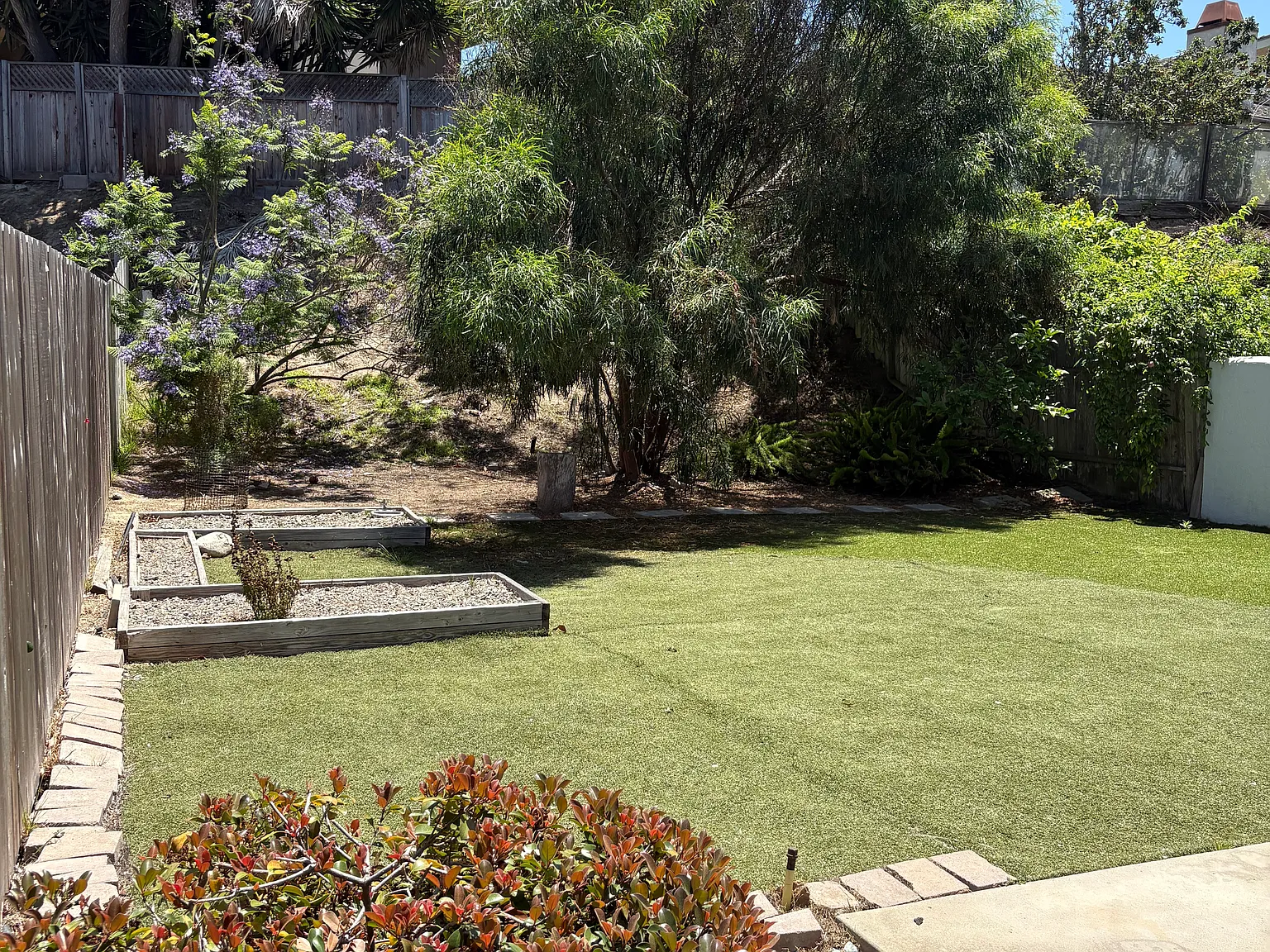 4 bed, 2038 sqft, $4,500 — Photo 3
